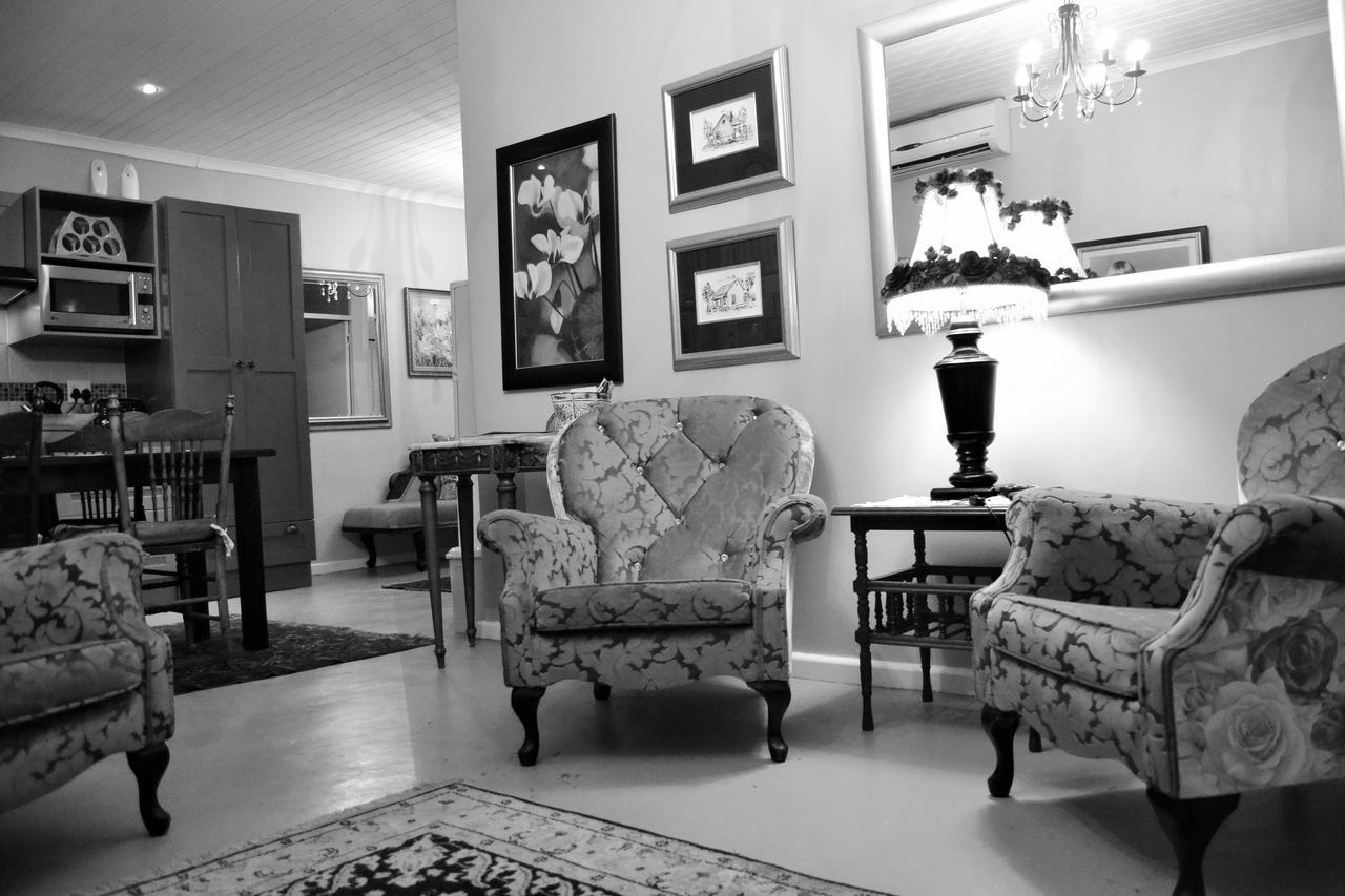 Versailles Self-Catering Wellington Eksteriør bilde